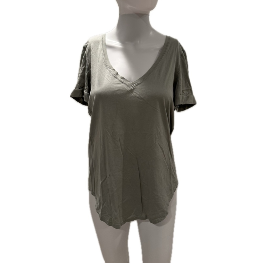 Lululemon Mint Green V Neck Short Sleeve top Size 6
